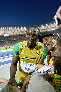 Bolt_UsainFans200-WChs09.jpg