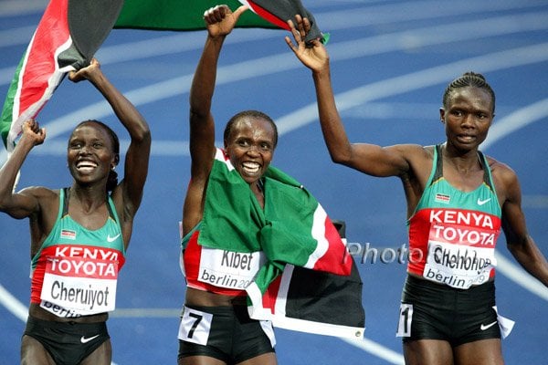 W-5000-Kenyans1-WChs09.jpg