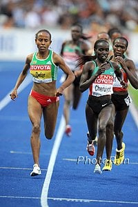 Cheruiyot-Defar1_WCh09.jpg