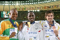 M-LongJump-Medals-WChs09.jpg