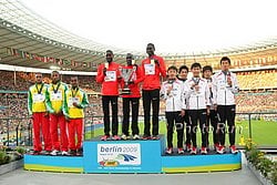 M-MarathonTeamAwards-WChs09.jpg