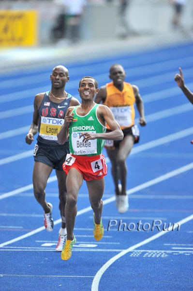 Bekele_Kenenisa5kFV_WC09.jpg
