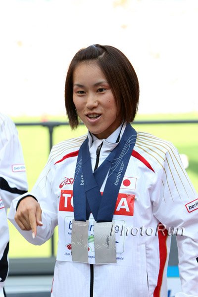 Ozaki_YoshimiDoubleS#79A8AA.jpg