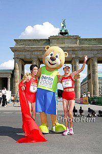 Bai-Bear-ZhouBB-WChs09.jpg