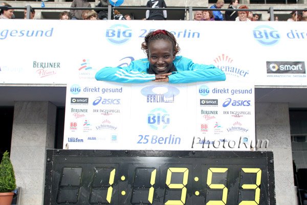 Keitany_MaryWR-Berlin25k10.jpg