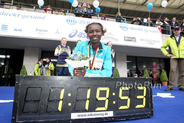 Keitany_MaryWR1-Berlin25k10.jpg