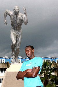 Bolt_Usain-NatStadiu#B1F073.jpg