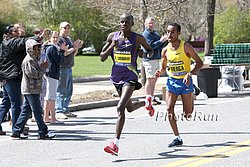 Cheruiyot-MergaH1-Boston10.jpg