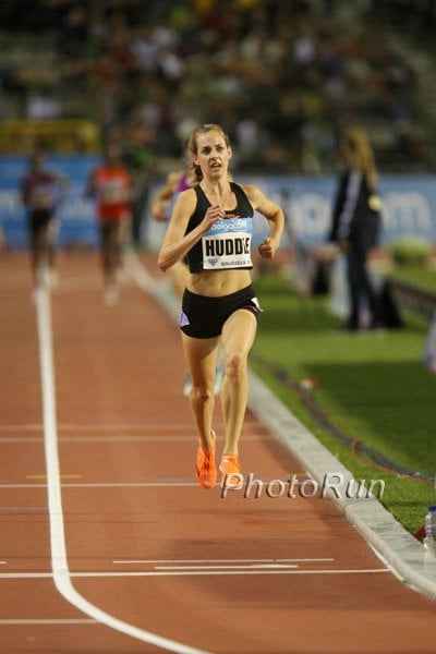 Molly Huddle on Her Way to Her 14:44.76 American Record