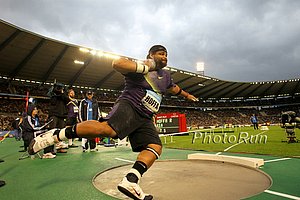 Reese Hoffa Wins in Brussels