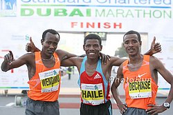 Gebrselassie-Dechase-WendimuF-Dubai10.JPG
