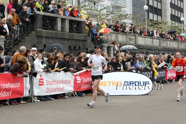 Crowds-Dusseldorf10.jpg