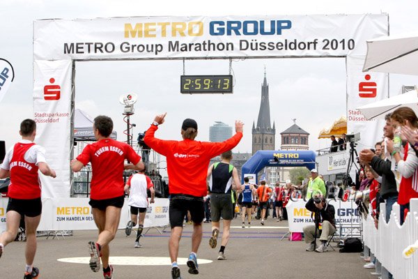 FinishArea1a-Dusseldorf10.jpg