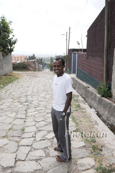 Neighborhood-KebedeTsegay10.jpg