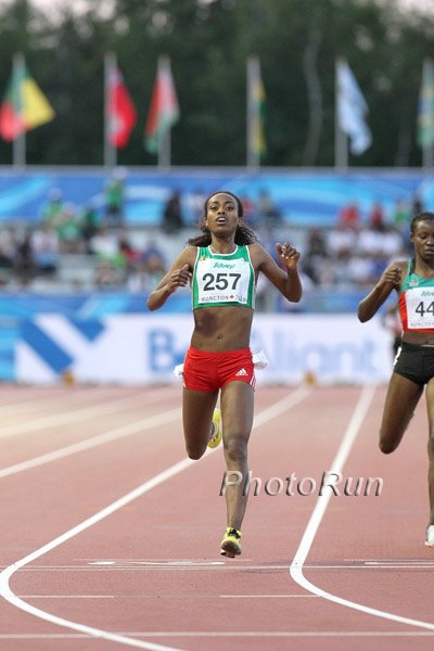 Genzebe Dibaba Wins It