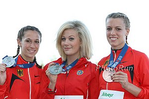 Hehl, Pedersen and Pletsch receive their 100m hurdle medals