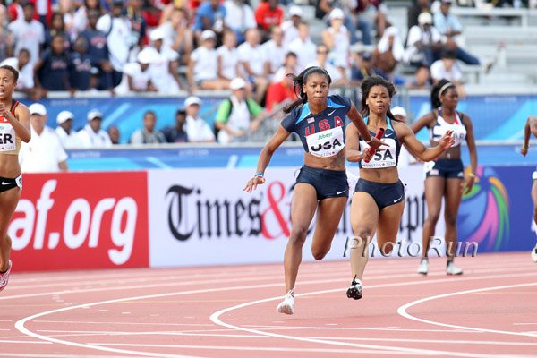 Collier to Bryant handoff in the girls 4x100 where the US girls won