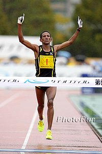 Tsegay_YemaneFV_LakeBiwa10.jpg