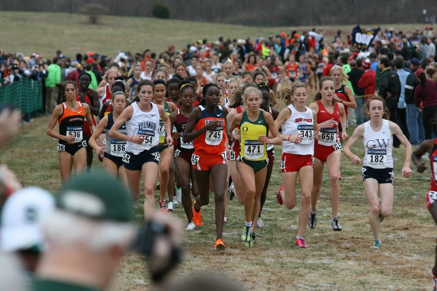 Alex Banfich (536), Sheila Reid, Risper Kimaiyo (UTEP), Jordan Hasay,  Natalie Gray, and  Holly Van Dalen (656)