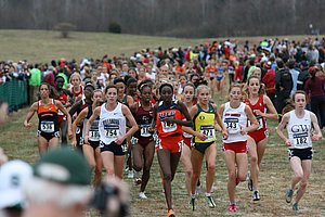 Sheila Reid, Risper Kimaiyo (UTEP), Jordan Hasay and Natalie Gray (New Mexico)