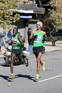 Emmanuel Mutai and Gebre Gebremariam Battle for the Win