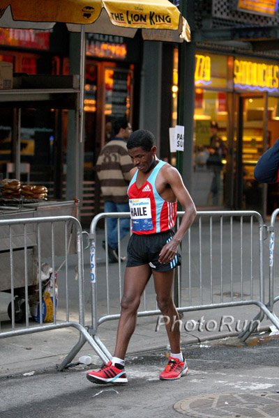 Gebrselassie_HaileSt#AC9EAC.jpg