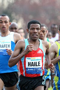 Gebrselassie_Haile1-#ACA524.jpg