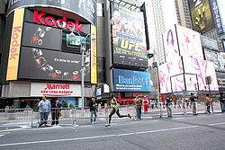 Kamais_PeterTS1b-NYCHalf10.jpg