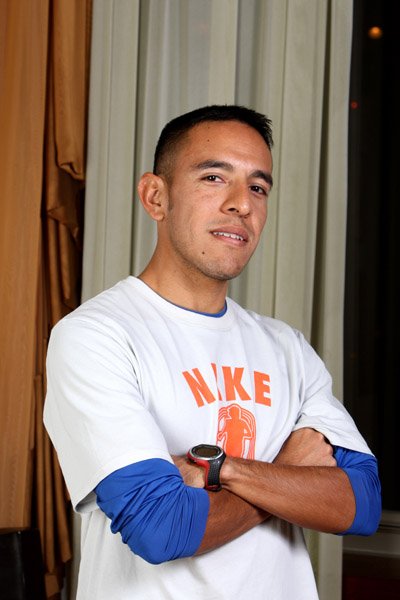 Manzano_LeonelPort-B#A245C4.jpg