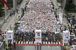 StartMasses1-Tokyo10.jpg
