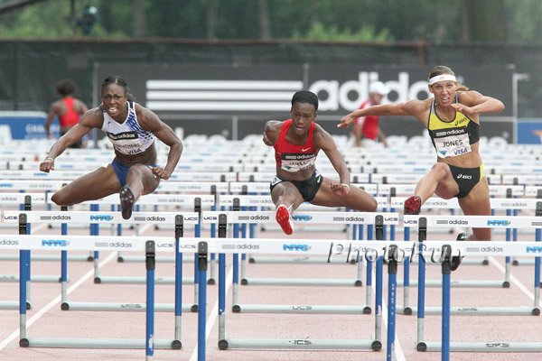 Danielle Carruthers and Kellie Wells