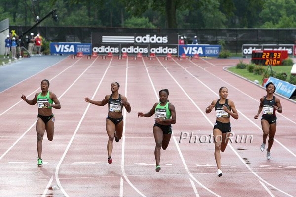 Allyson Felix over Bianca Kinght, Shalonda Solomon, Carmelita Jeter, and Shelly Ann Fraser