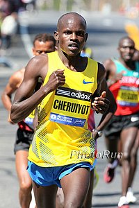 Defending Champ Robert Cheruiyot