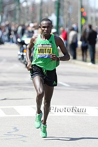 Geoffrey Mutai Trying to Pull Away in Newton Hills