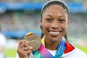 Allyson Felix With 200 Bronze