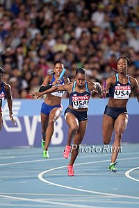 USA Women's 4 X 100 Final Pass