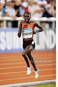 Vivian Cheruiyot On Her Way to 14:20 5000m