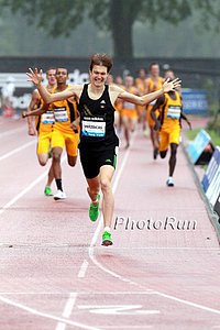 Lukas Verzbicas Makes History With 3:59.71