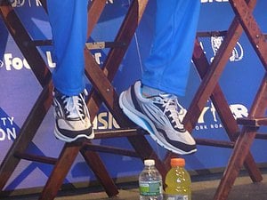 Meb wearing his Skechers,