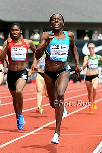 Kenia Sinclair and Caster Semenya in 800m