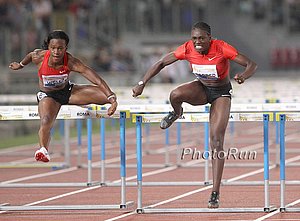 Dawn Harper Beat Kellie Wells in the Hurdles