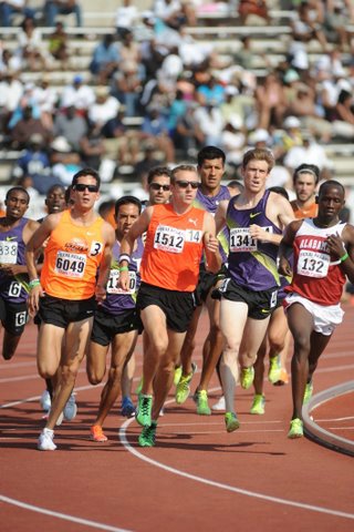 Jerry Thompson Men's Mile Photos