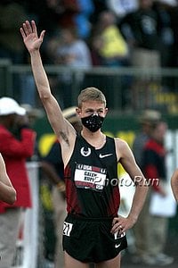 Men's 10000m Photos and the Masked Man Galen Rupp