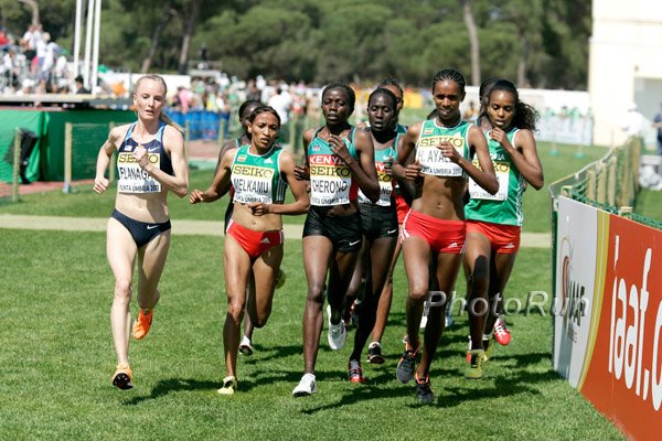 Shalane Flanagan With Lead Pack