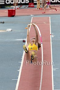 Fabiana Murer 4.77 to Win Pole Vault