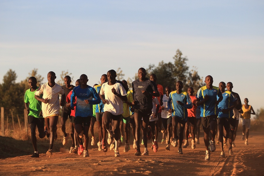 Abel Kirui Training (Black Top)