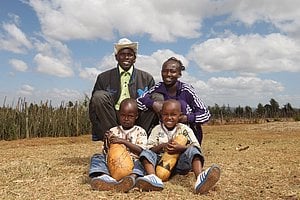 Mary Keitany, Her Husband Charles Koech, and Son and Cousin