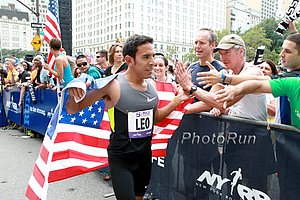 Olympic Silver Medalist Leo Manzano