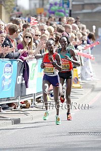 Mary Keitany and Edna Kiplagt Battle for the Lead