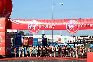 Start  Virgin London Marathon2012